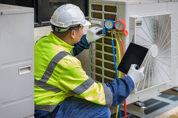 Professional Air Conditioning Repair technician working in Orlando, OK